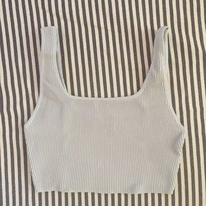 Babaton Ribbed Crop Top